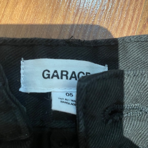 Garage Black Wide Leg Cargo Pants - Picture 3 of 5